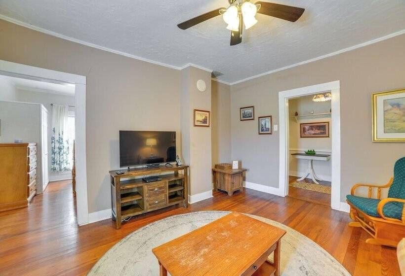 Classic Stewart Home ~ 2 Mi To Boat Launch!