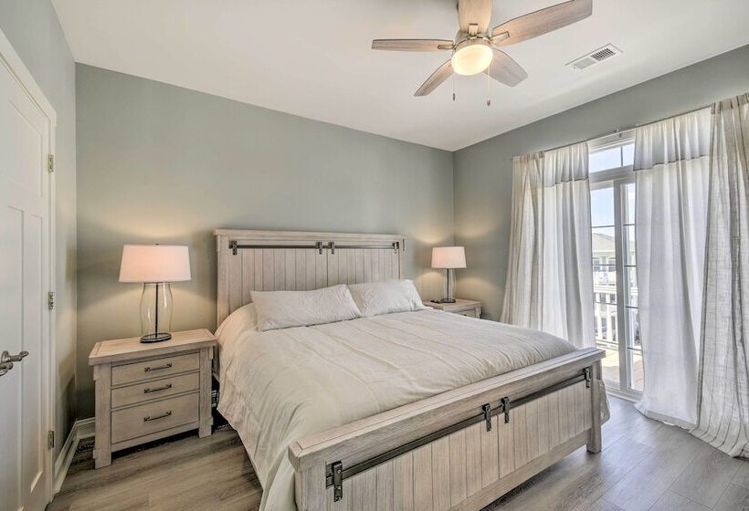 Coastal Retreat W/ Double Deck & Ocean Views!