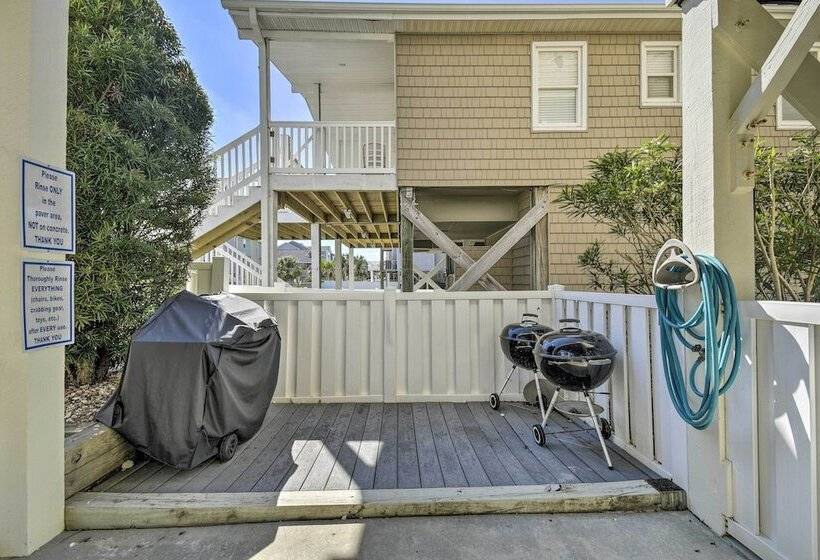 Coastal Retreat W/ Double Deck & Ocean Views!