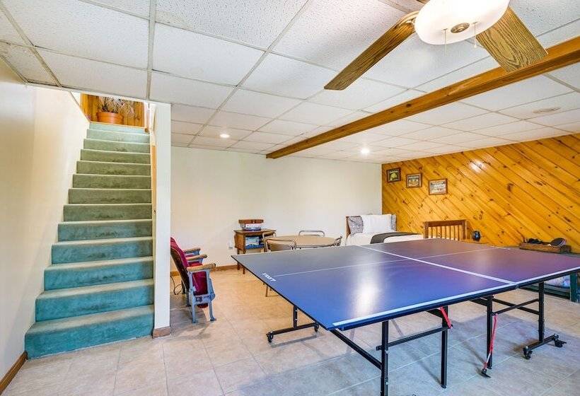 Cozy Appalachian Getaway: 5 Mi To Prospect Peak!