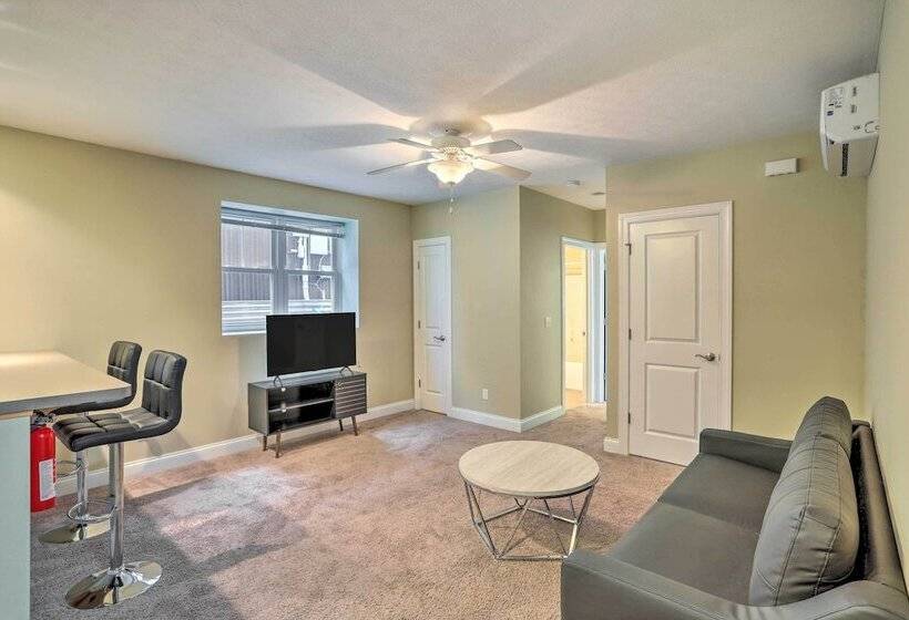 ~ 2 Mi To Downtown   Cozy Cleveland Unit