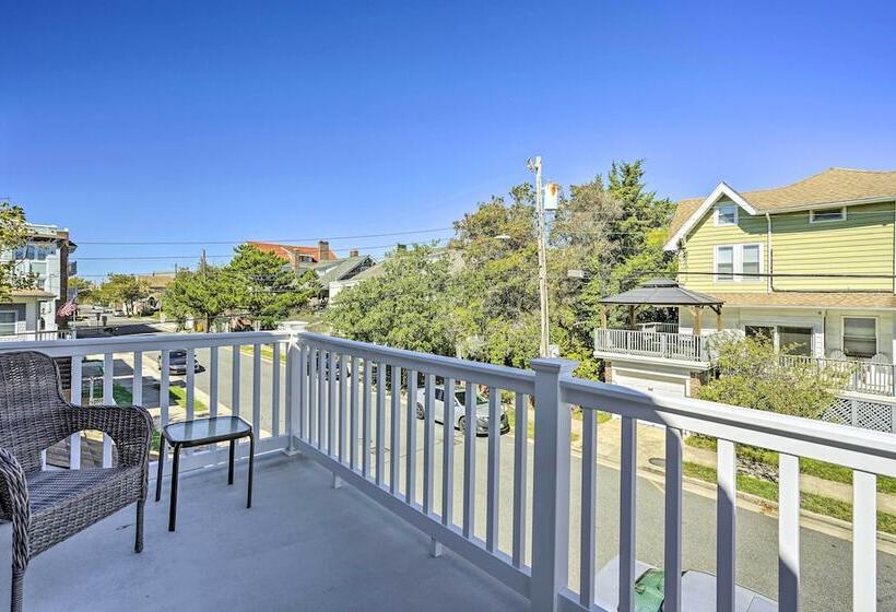 Idyllic Atlantic City Home   1 Block To Beach