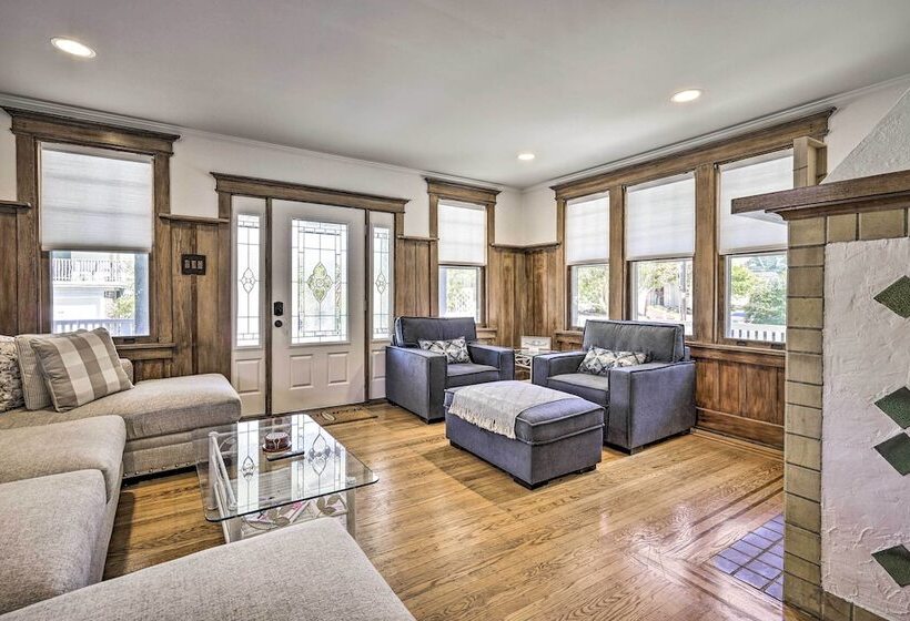 Idyllic Atlantic City Home   1 Block To Beach