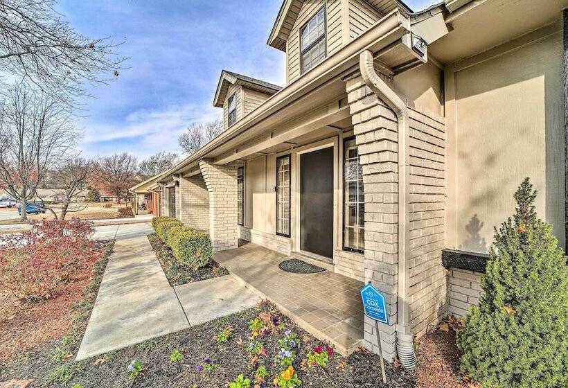 Immaculate  Woodland View  Retreat W/ Hot Tub