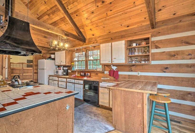 Lakefront Cabin W/ Boat Dock & Sunset Views!
