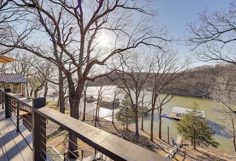 Lakefront Oklahoma Abode   Deck, Fire Pit & Grill