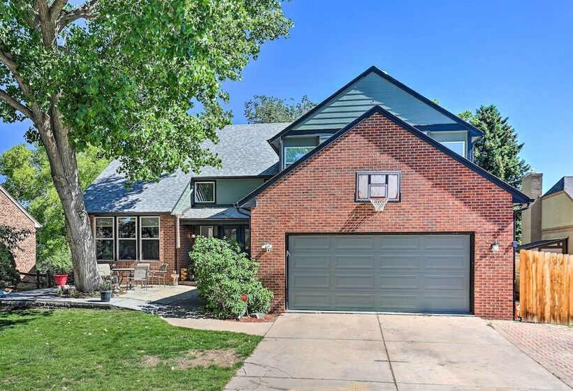 12 Mi To Dtwn Denver: Littleton Family Home!
