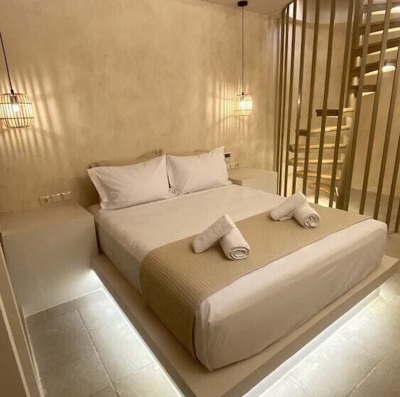 Mani Luxury Suites