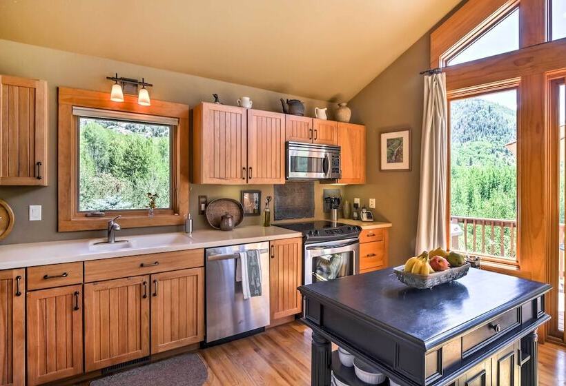 Peaceful Marble, Colorado Home W/ Deck & Mtn Views