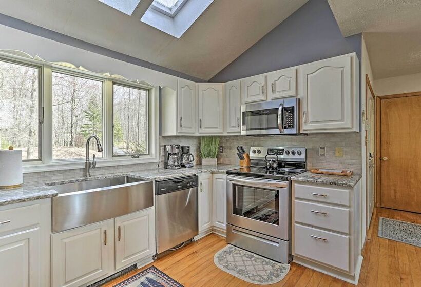 Pocono Lake Paradise W/ Private Beach & Dock!