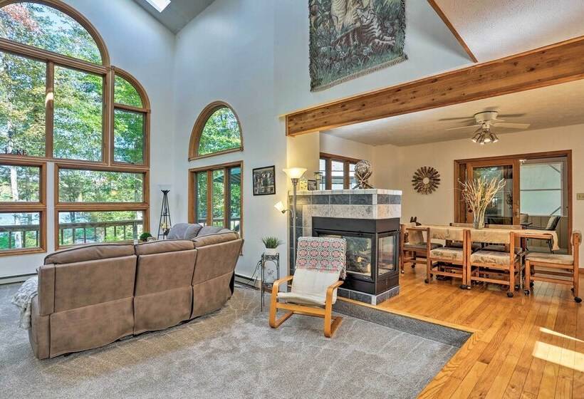 Pocono Lake Paradise W/ Private Beach & Dock!