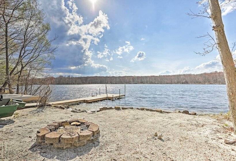 Pocono Lake Paradise W/ Private Beach & Dock!