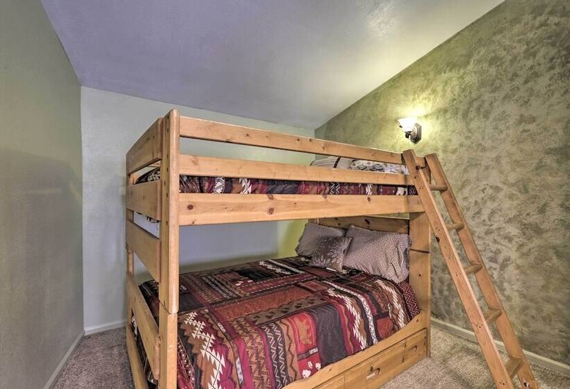 Red Rock Rambler  Moab Home W/ Hot Tub & Views!