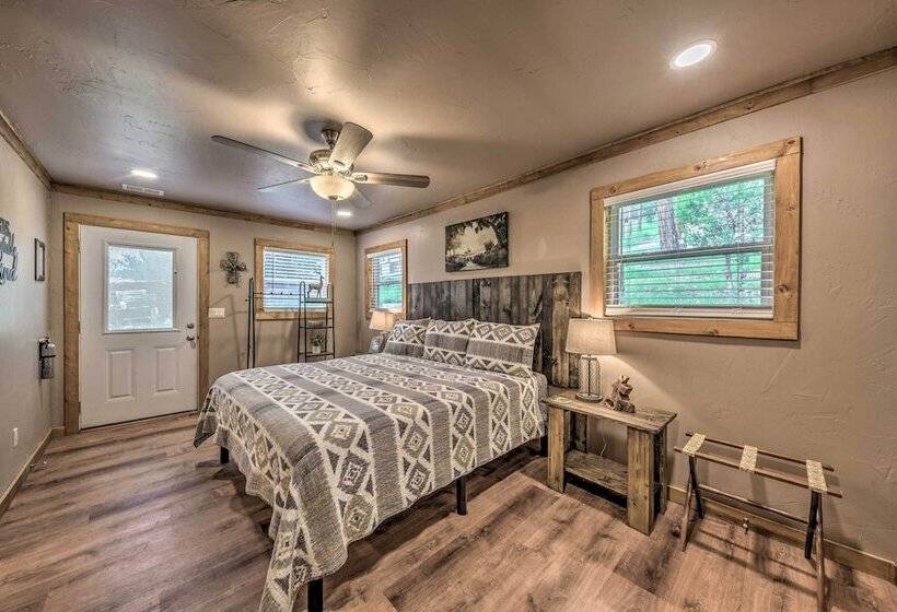 Ruidoso Cabin W/ Patio   Walk To Midtown!