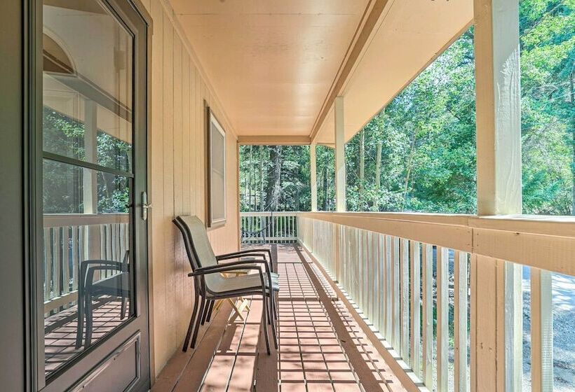 Rustic Cloudcroft Home ~ 2 Mi To Ski Slopes!