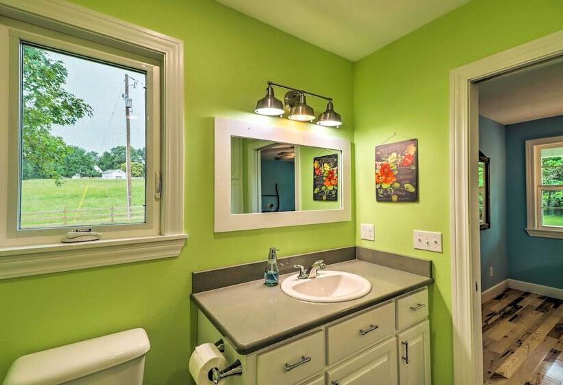 Secluded Timbo Retreat   Hike, Swim & Kayak!