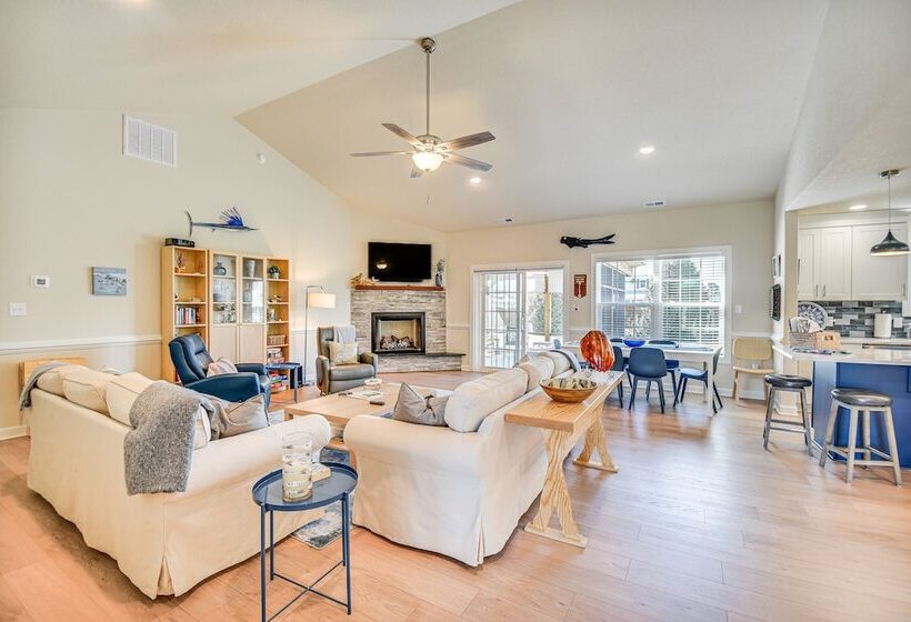 Stunning Cape Charles Retreat ~ 1 Mi To Beach