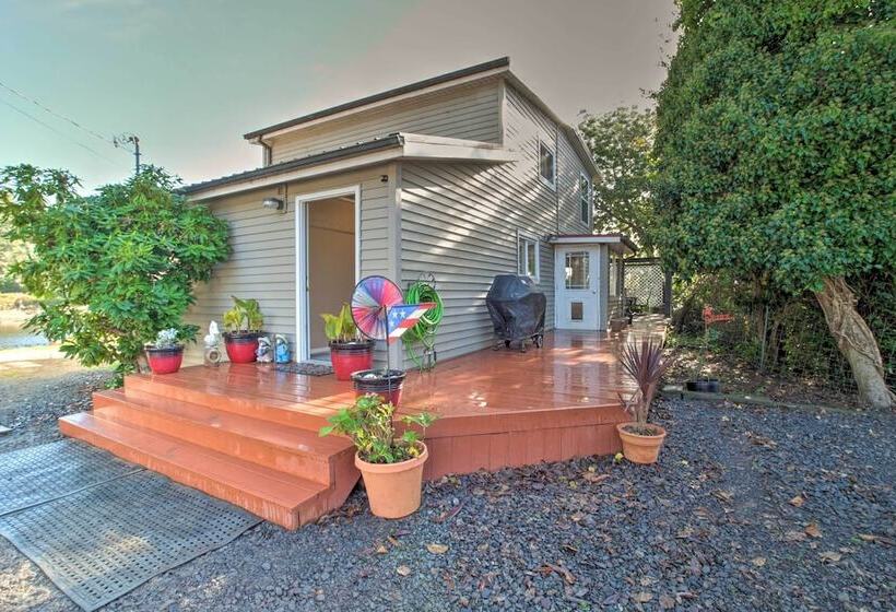 Waterfront North Bend Home: 9 Miles Into Town