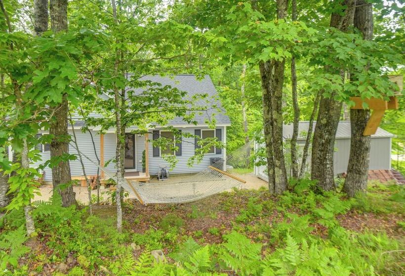 White Mountain Home Near Lakes & Kancamagus Hwy!
