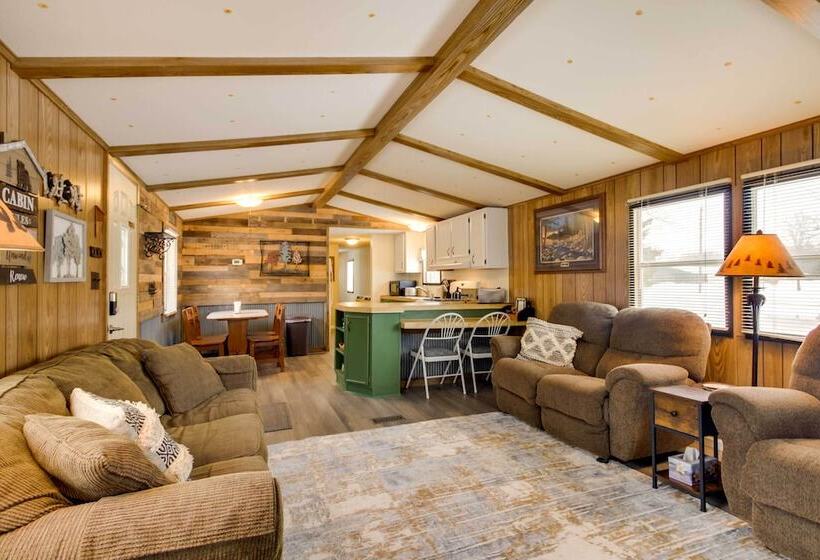 Wooded Mcgrath Home W/ Sauna Near Soo Line Trail!