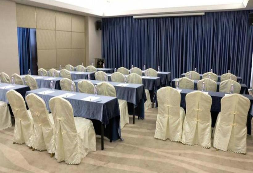 Hotel Ym Gold Olives Harmony International