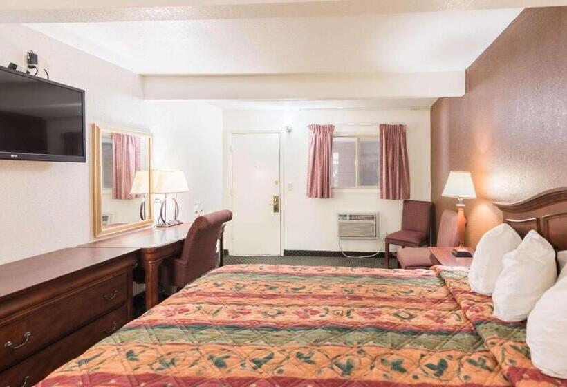 هتل 1st Interstate Inn Montrose