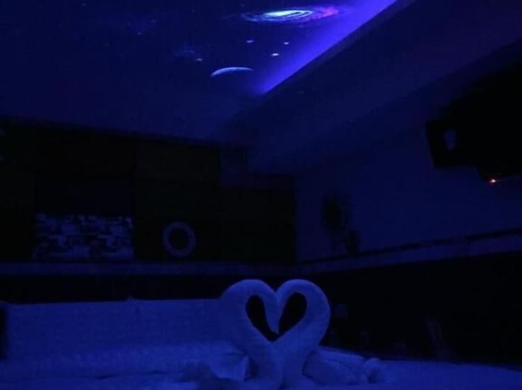 هتل کپسول Kenting My Home