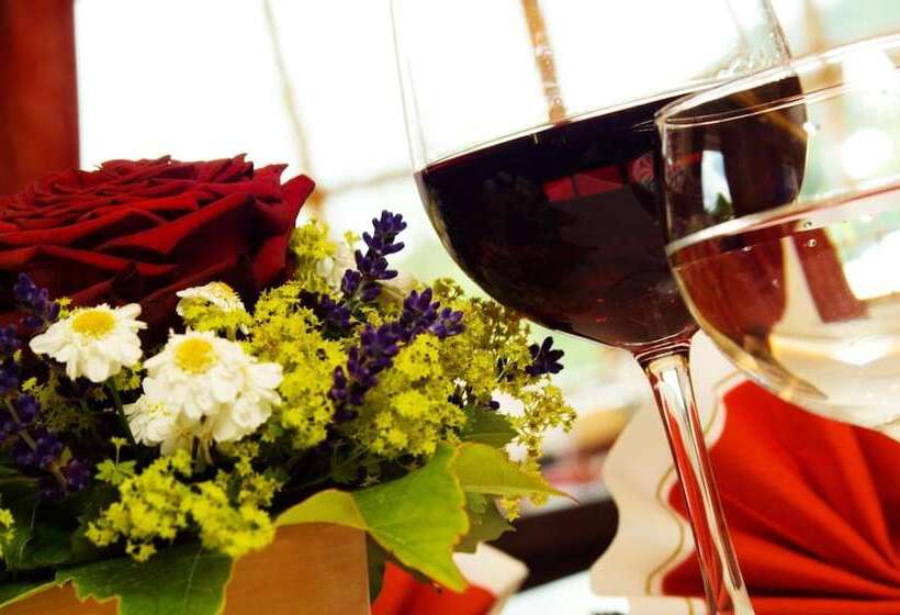 ホテル Gasthof Reiner