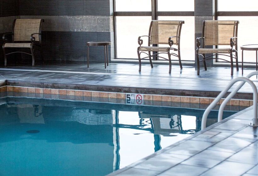 فندق Hampton Inn Mcpherson