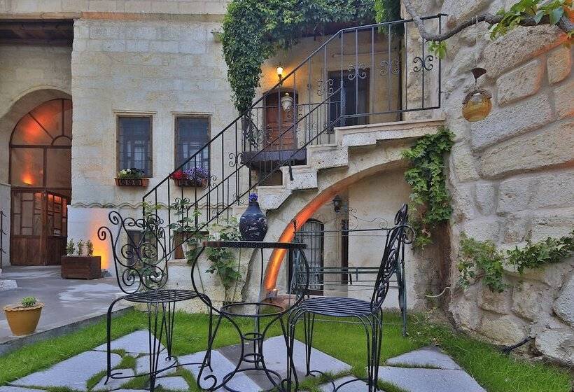 هتل Heaven Cave House   Razziya Evi