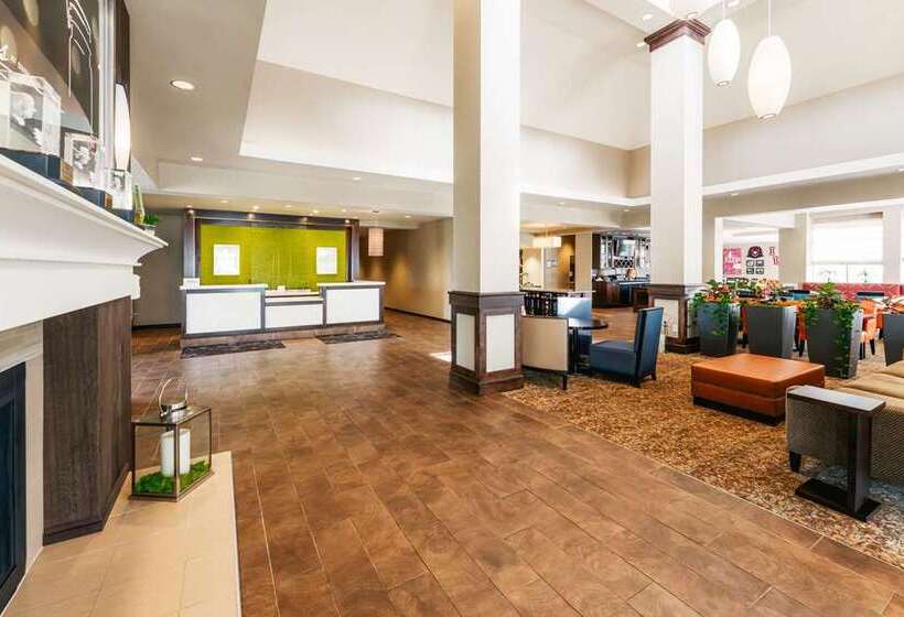 酒店 Hilton Garden Inn Indiana At Iup