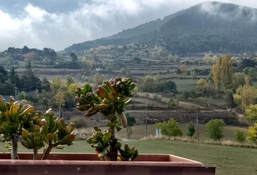 בית מלון כפרי Hosteria Toloriu 1848