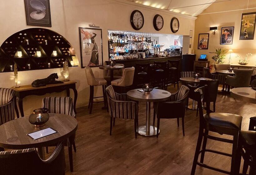 בית מלון כפרי Le Bouchon Brasserie &