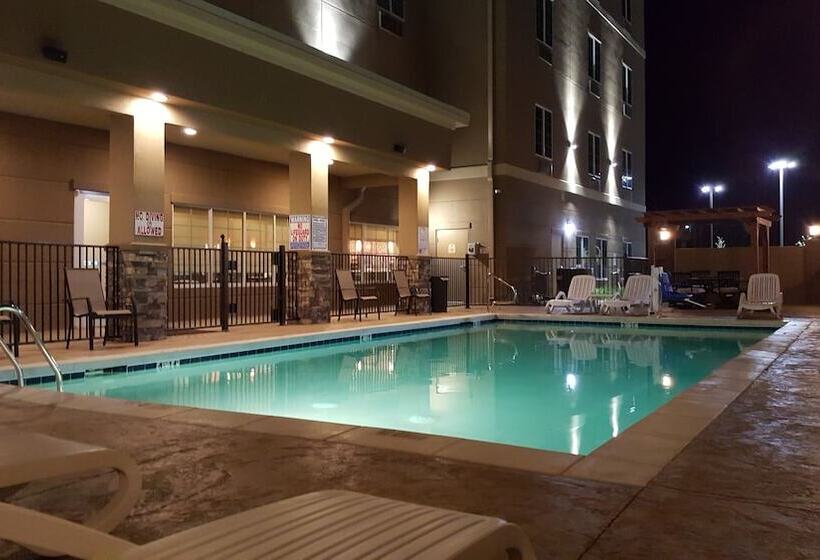 هتل Mainstay Suites Midland