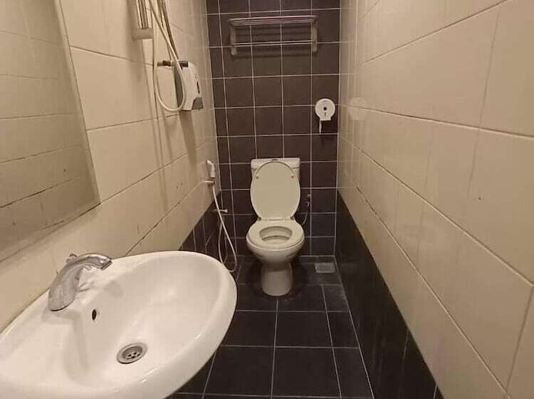 One Point Hotel   Rh Plaza