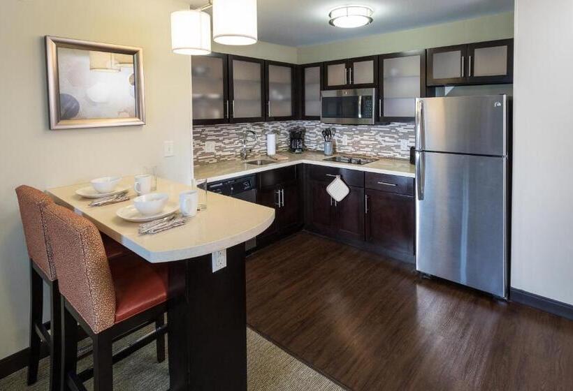 בית מלון כפרי Staybridge Suites Omaha West By Ihg