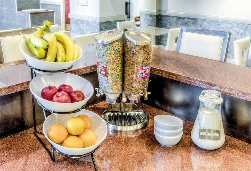 בית מלון כפרי Staybridge Suites   University Area Osu, An Ihg