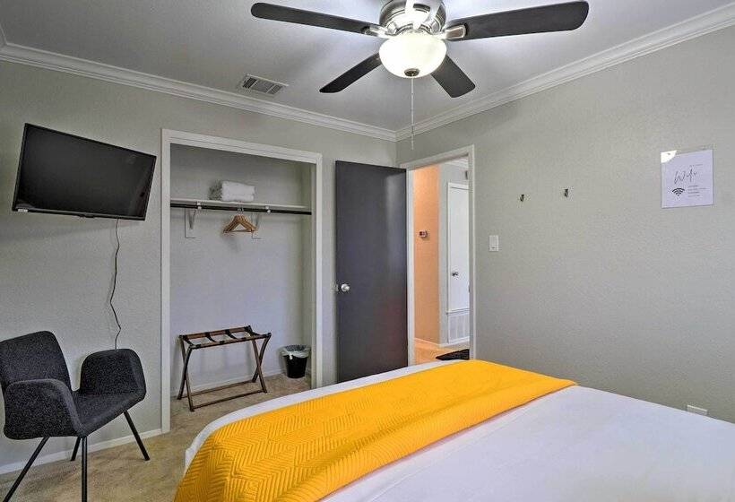 Austin Abode W/ Deck & Grill   15 Mi To Dtwn!