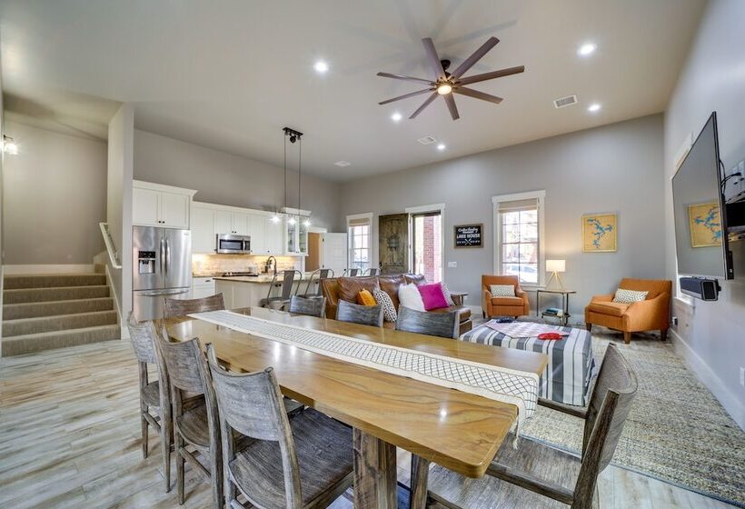 Carlton Landing Retreat W/ Eufaula Lake Access!