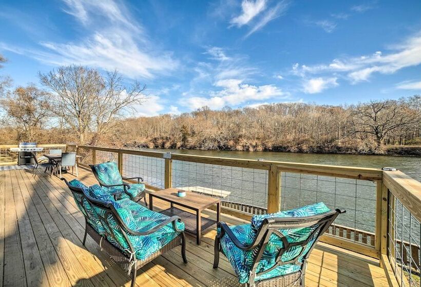 Charming Riverfront Retreat In Monticello!