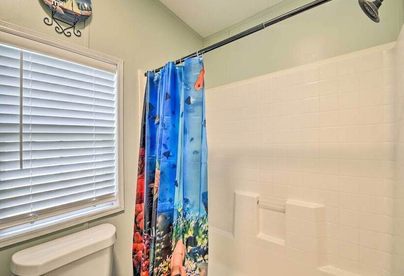 Charming Supply Home < 2 Mi To Holden Beach!