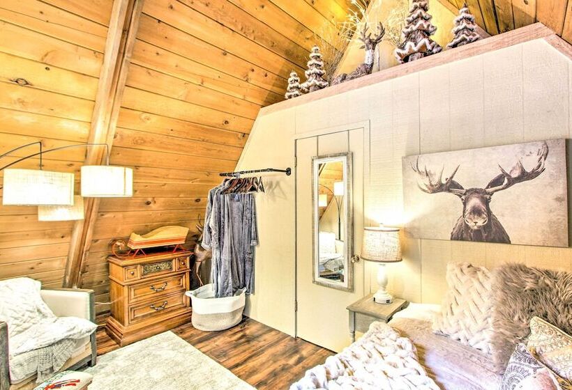 Cozy A Frame W/ Hot Tub, Fire Pit, & Fireplace!