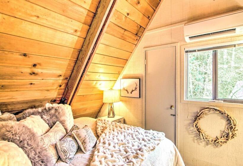 Cozy A Frame W/ Hot Tub, Fire Pit, & Fireplace!