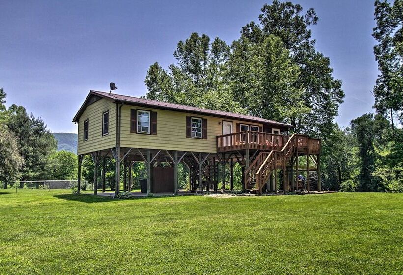 Cozy Cabin W/ Patio On Craig Creek: Pets Ok!