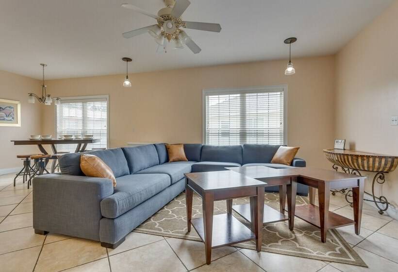 Spacious Orange Beach Duplex < 1 Mi To Boat Launch