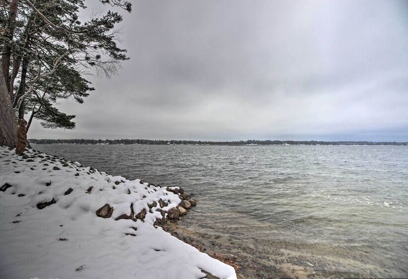 Expansive Ruth Lake Home W/ Dock, Fire Pit & Beach
