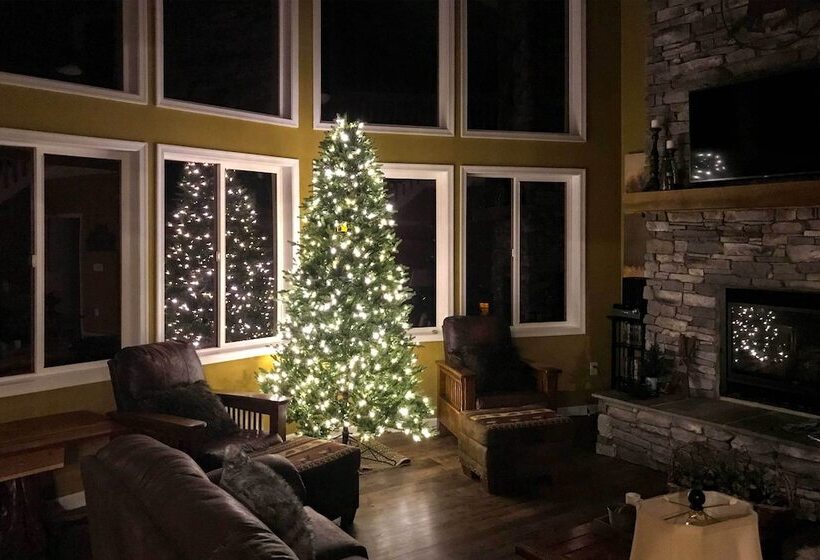 Family Friendly Massanutten Home W/ Slope Views!