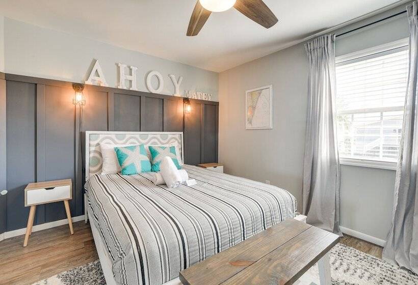 Gorgeous Oib Escape W/ Dock & Canal View!