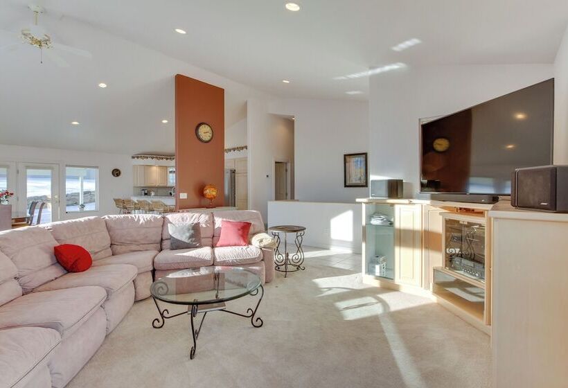 Inviting Great Falls Home W/ Wraparound Deck!