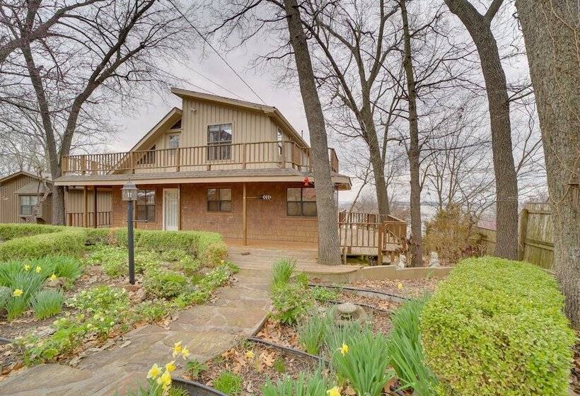 Lake View Home W/ Deck + Gas Grill In Bernice!
